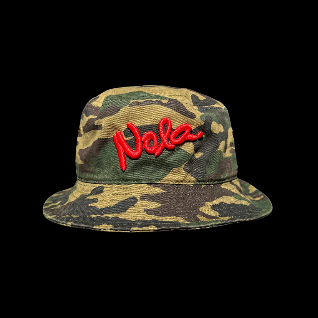 Puff "Nola" Bucket | Red & Camo